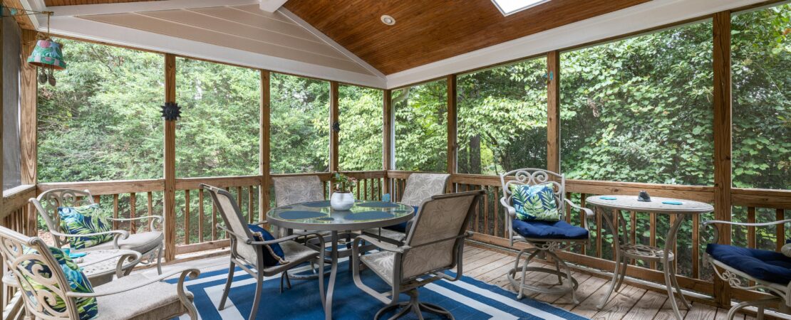 Exploring the Best Restaurants Listed on Bar 5015